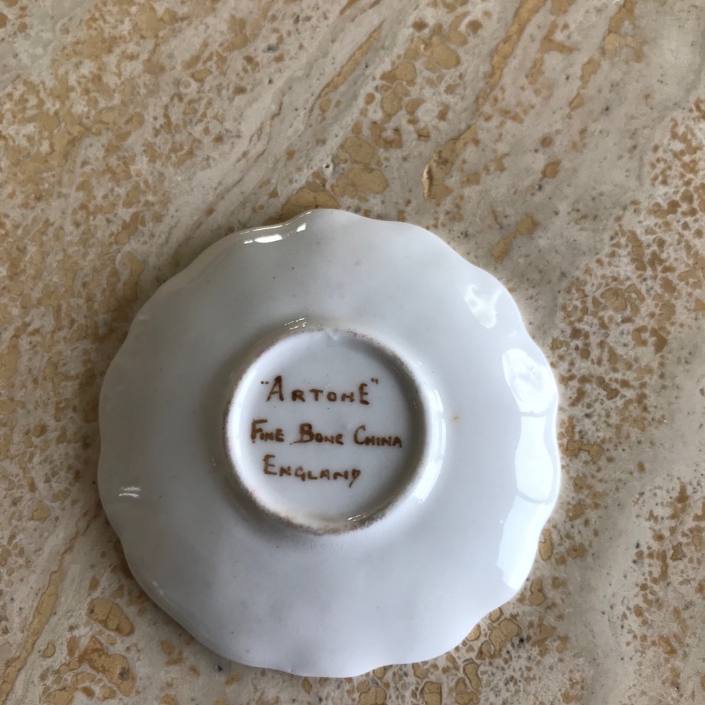 VINTAGE  “ArtonE”  ENGLAND-CUP, SAUCER, STAND - Picture 3 of 7